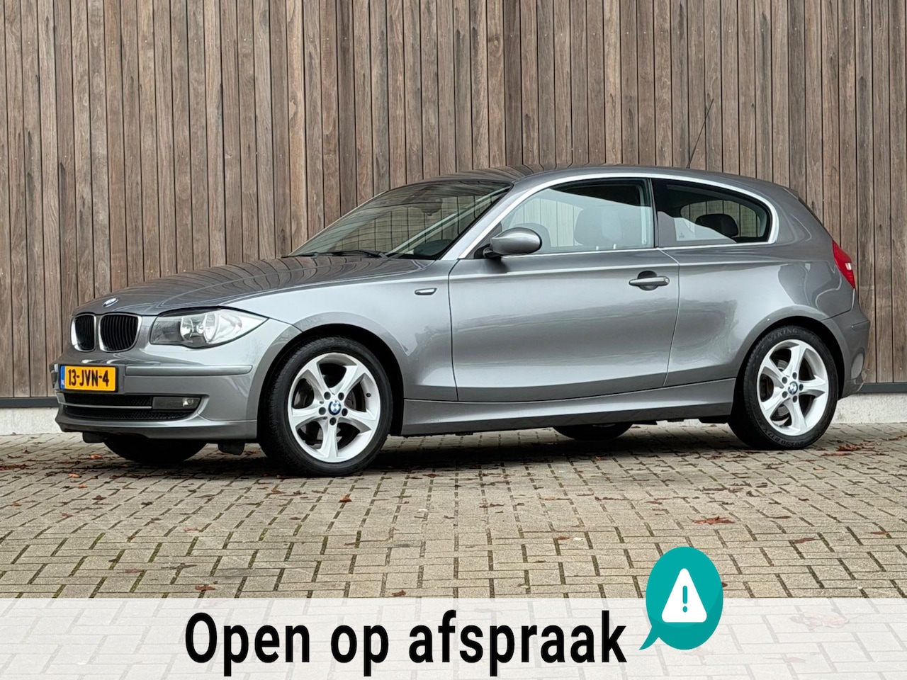BMW 1-serie - 116i Business Line / 100% Onderhouden / Clima / - AutoWereld.nl