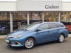 Toyota Auris Touring Sports - Touring Sports 1.8 Hybrid Executive | Panoramadak, Keyless, Half leer, Stoelverwarming, Pa