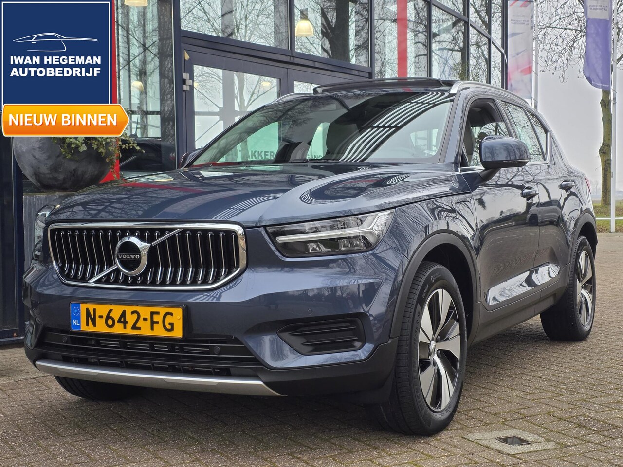 Volvo XC40 - 1.5 T4 Recharge Inscription Expression | Wegkl. Trekhaak | Panodak | Leer | Cruise Control - AutoWereld.nl