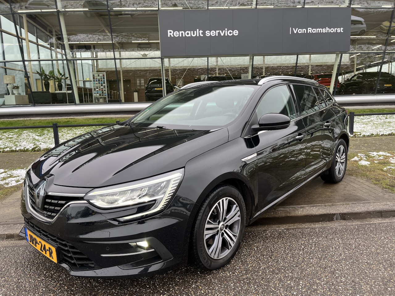 Renault Mégane Estate - 1.3 TCe Techno 140PK Automaat / Dealer onderhouden / PDC V+A / Stoelverw. / 16'' LMV / - AutoWereld.nl