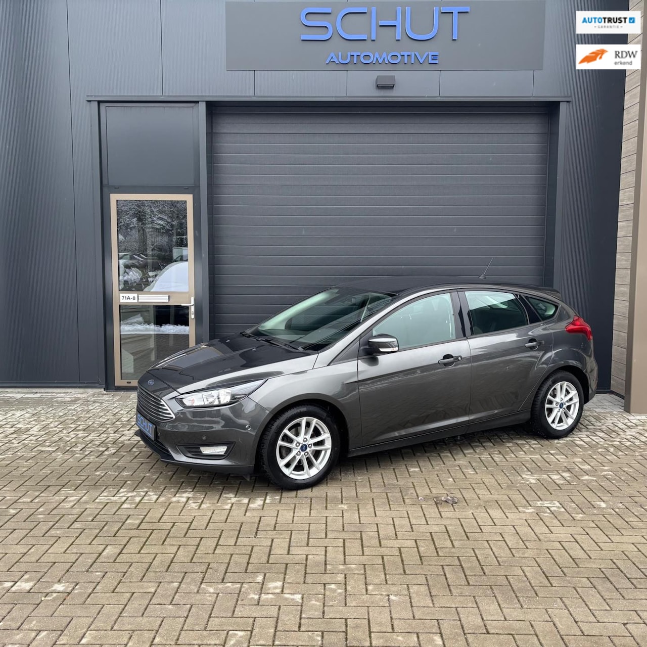 Ford Focus - 125pk Titanium CLIMA | CRUISE CONTROL | SYNC 3 | CAMERA | CARPLAY | PARKASSIST - AutoWereld.nl