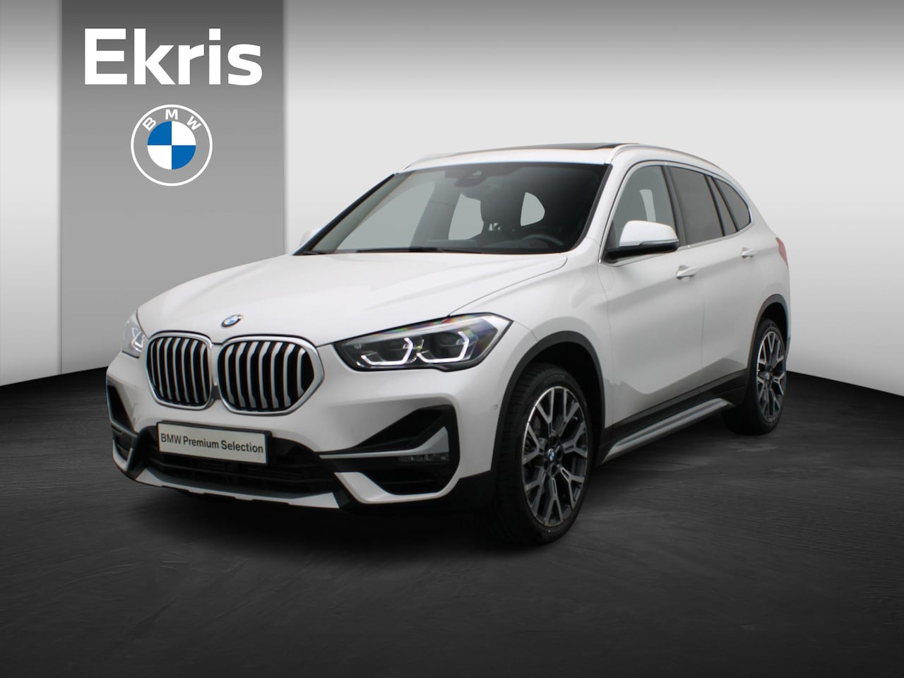 BMW X1 - sDrive20i High Executive | xLine | Audio Media Pack | Parking Pack | Grotere brandstoftank - AutoWereld.nl