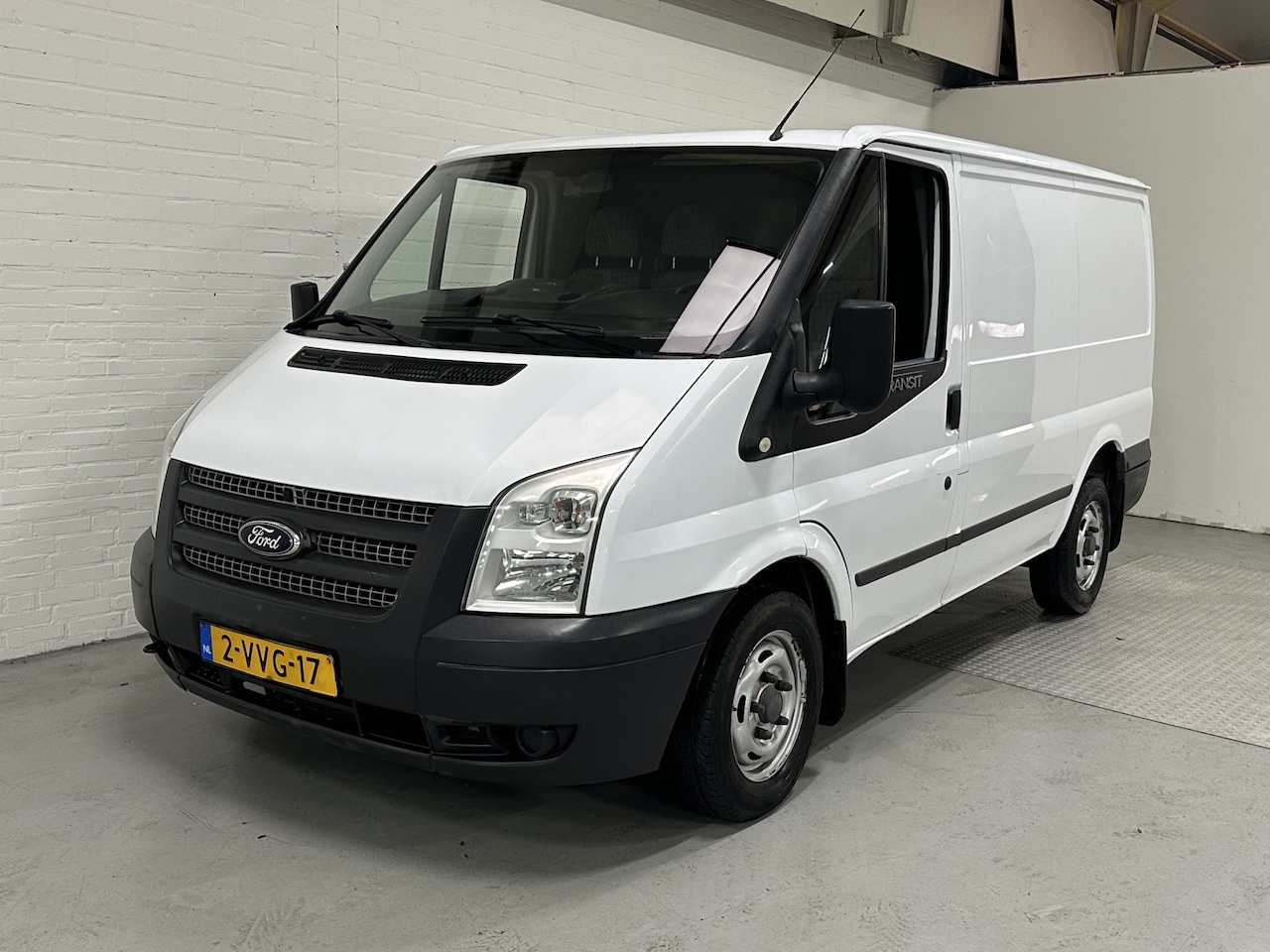 Ford Transit - 260S 2.2 TDCI Economy Edition AIRCO / ELK.PAKKET / TREKHAK - AutoWereld.nl