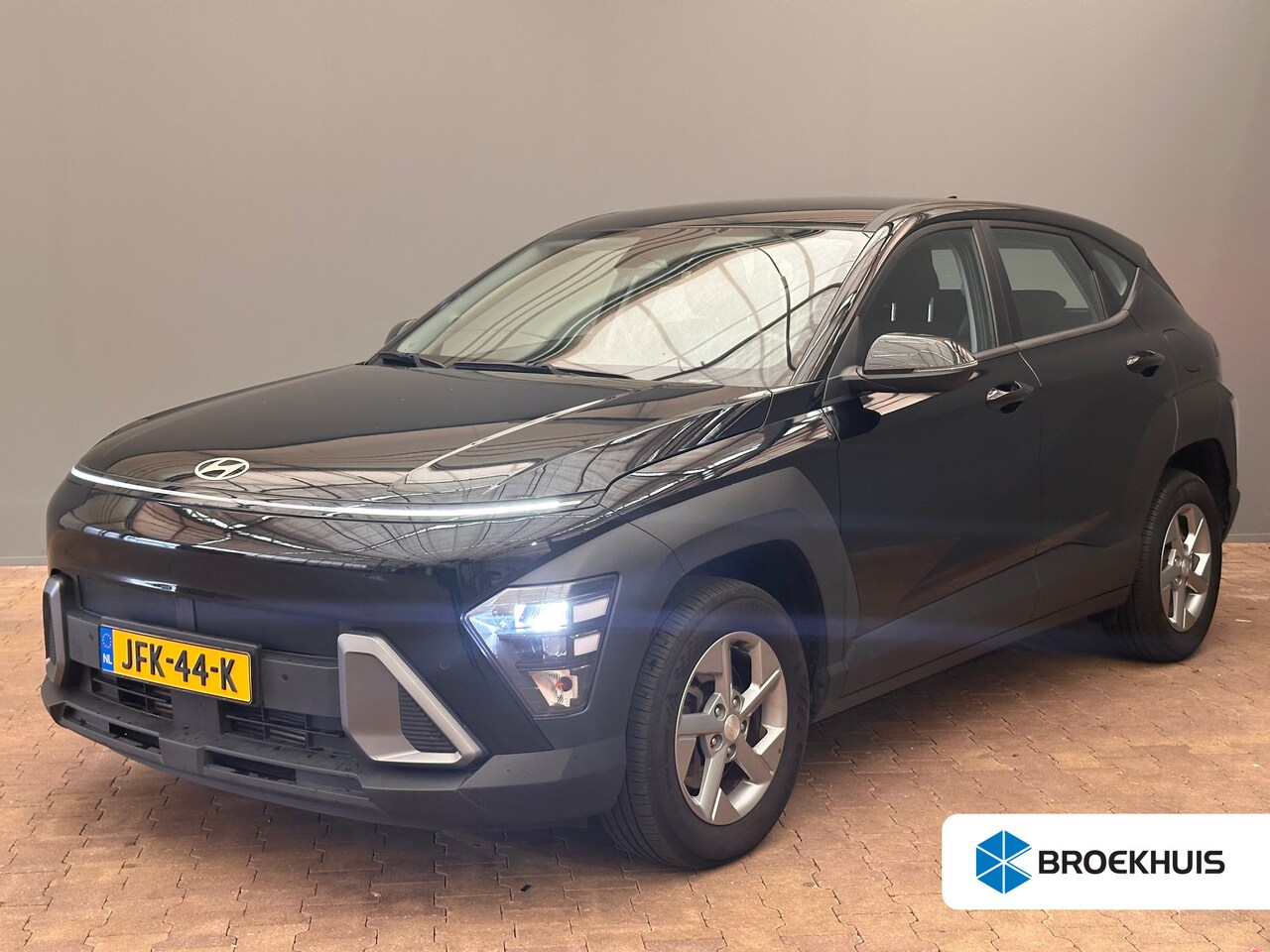 Hyundai Kona - 1.0 T-GDI Stoel/Stuurverwarming | Adaptieve Cruise | Camera | Climate | 16" Lichtmetaal | - AutoWereld.nl