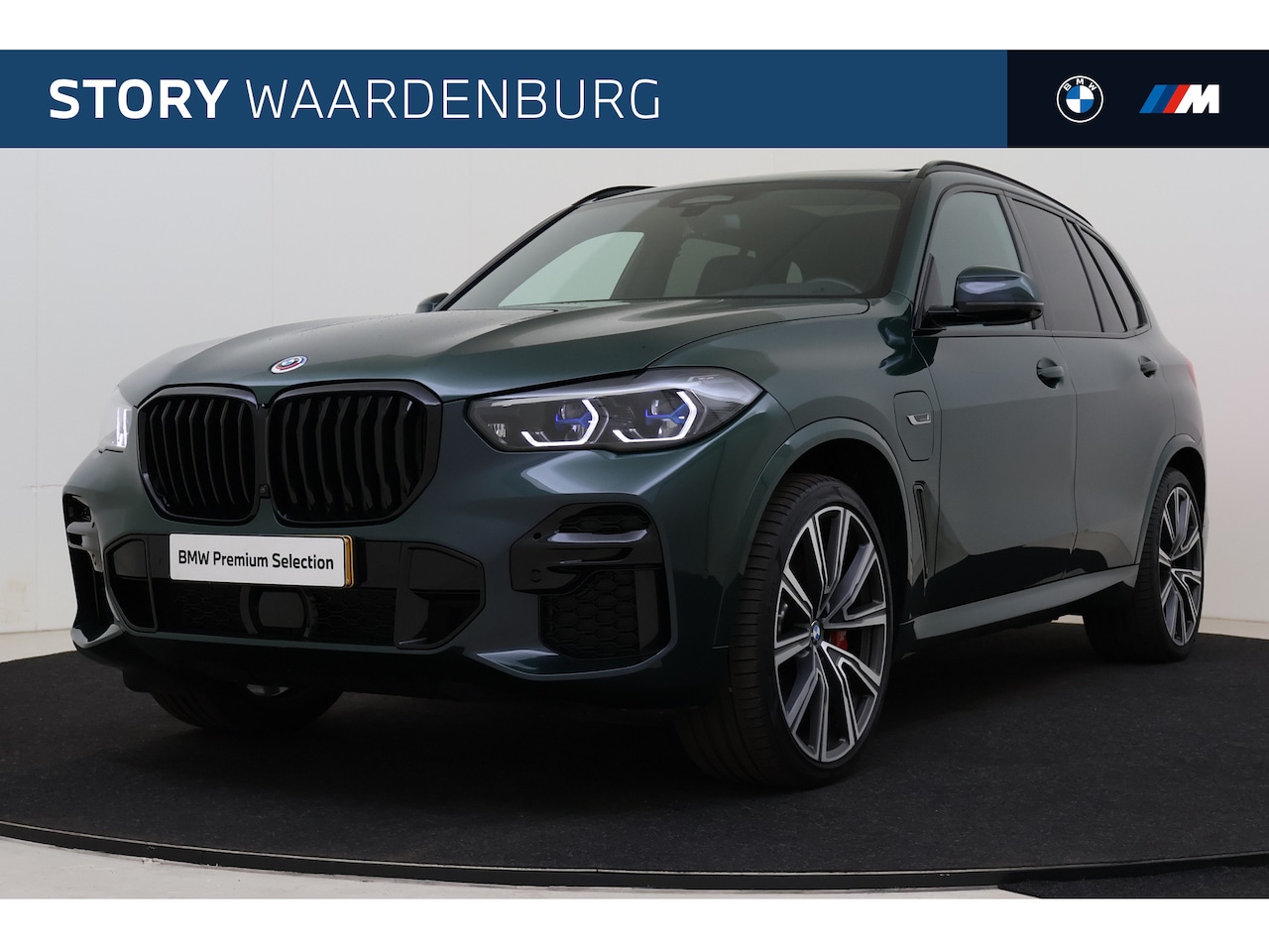 BMW X5 - xDrive45e High Executive M Sport Automaat / Panoramadak Sky Lounge / Trekhaak / Laserlight - AutoWereld.nl