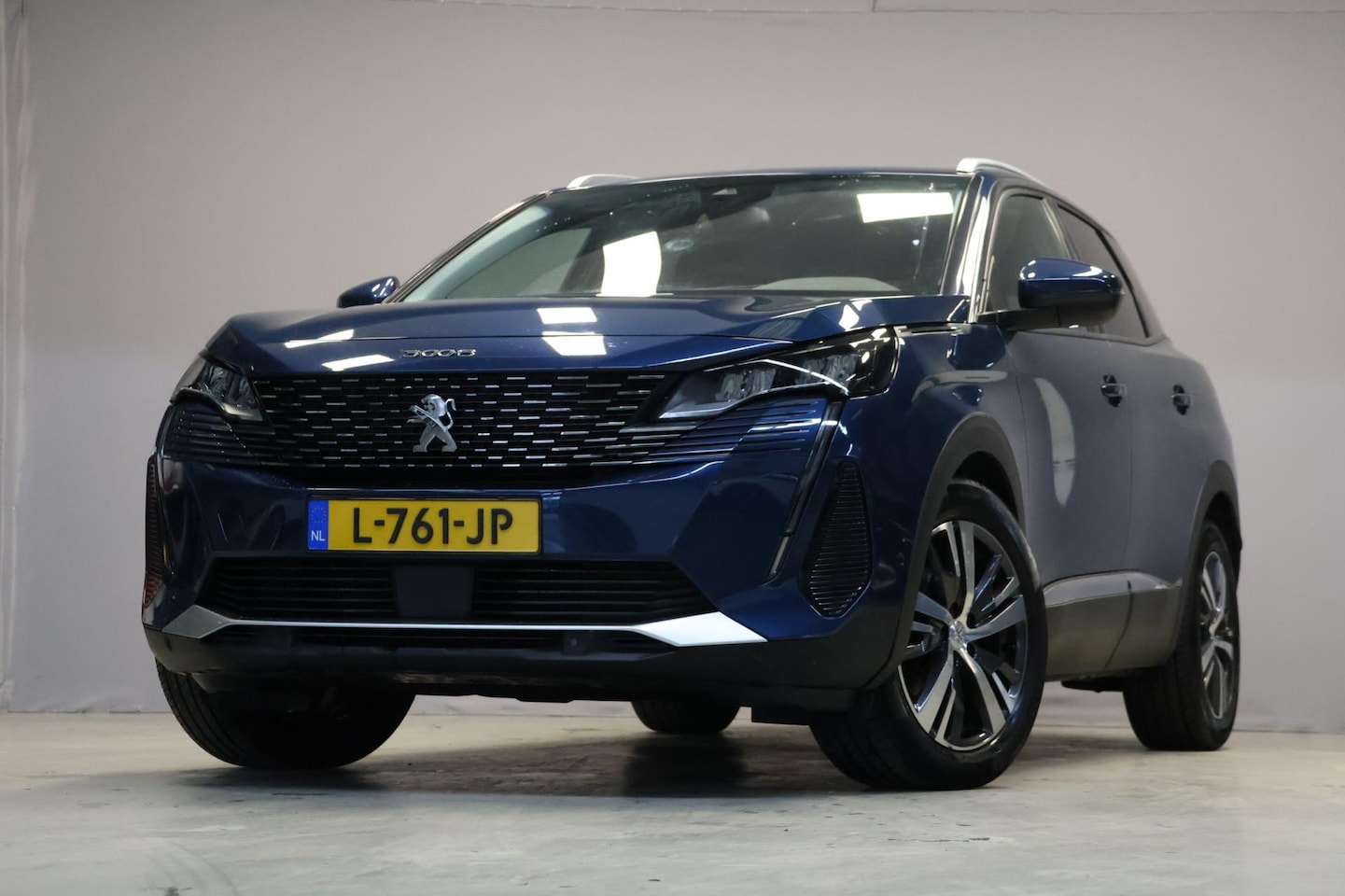 Peugeot 3008 - 1.2 PureTech Premium |Leder|Stoelverwarming| - AutoWereld.nl