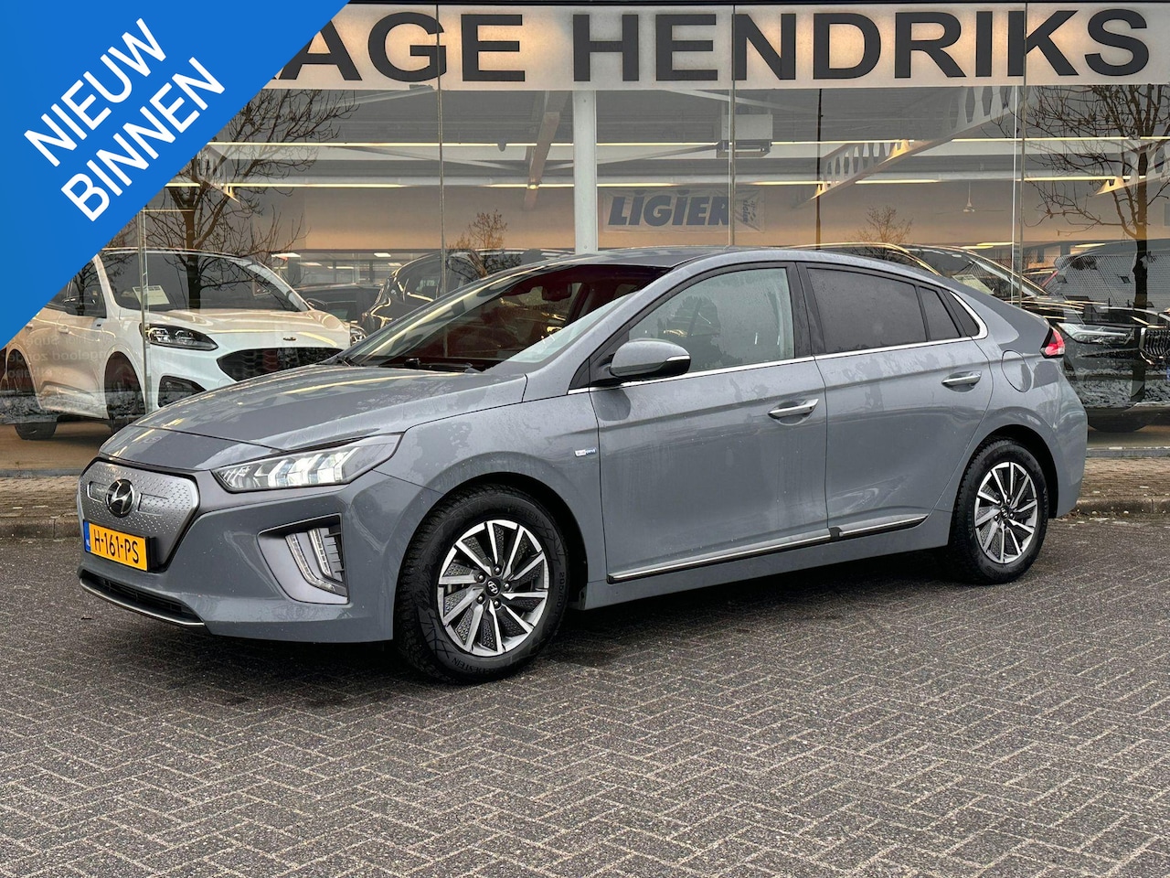 Hyundai IONIQ - Comfort EV 38 kWh | SOH: 93,6% | 311km WLTP | Adaptive CC | Full LED | Navi | - AutoWereld.nl
