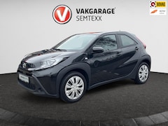 Toyota Aygo X - 1.0 VVT-i S-CVT Play | Automaat | Carplay | Camera | Cruise | Clima | Keyless | Lane Assis