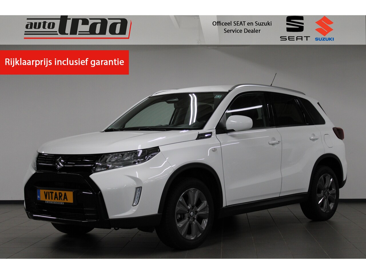 Suzuki Vitara - 1.5 Hybrid Select Automaat / Camera / Led verlichting / Navigatie / Adaptive cruise contro - AutoWereld.nl
