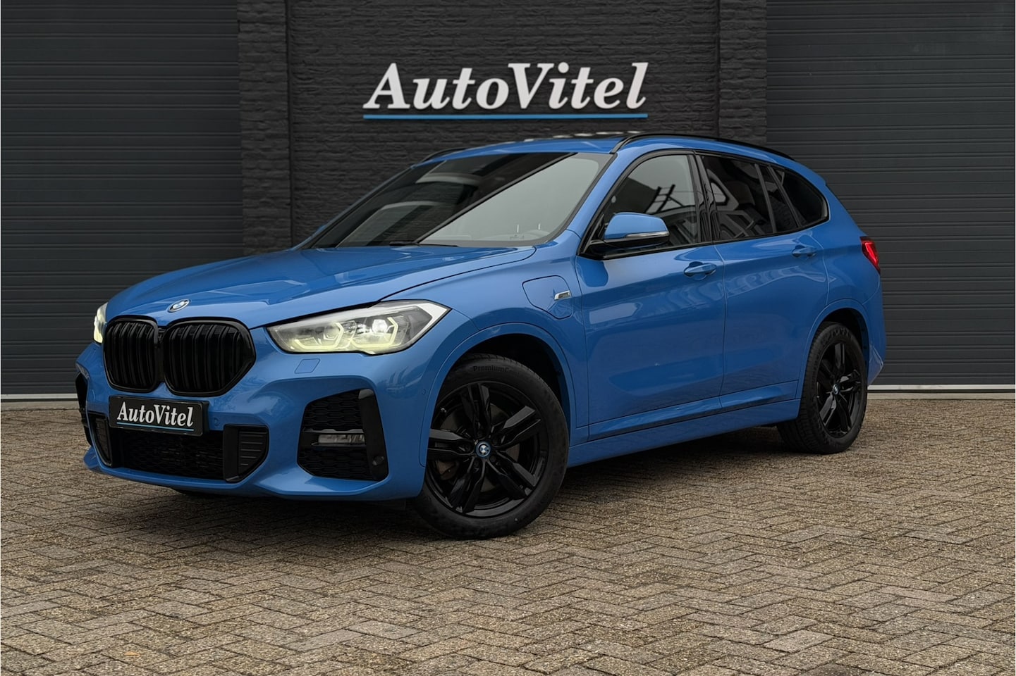 BMW X1 - xDrive25e M-Sport | Panodak | Comfort Acces | Head-Up | Camera | Elektrische Klep - AutoWereld.nl