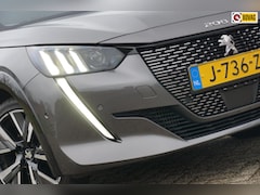 Peugeot 208 - 1.2 PureTech GT-Line | Gris Platinium | AppleCarplay/Camera/LED/NAV/Cruise - Keurig