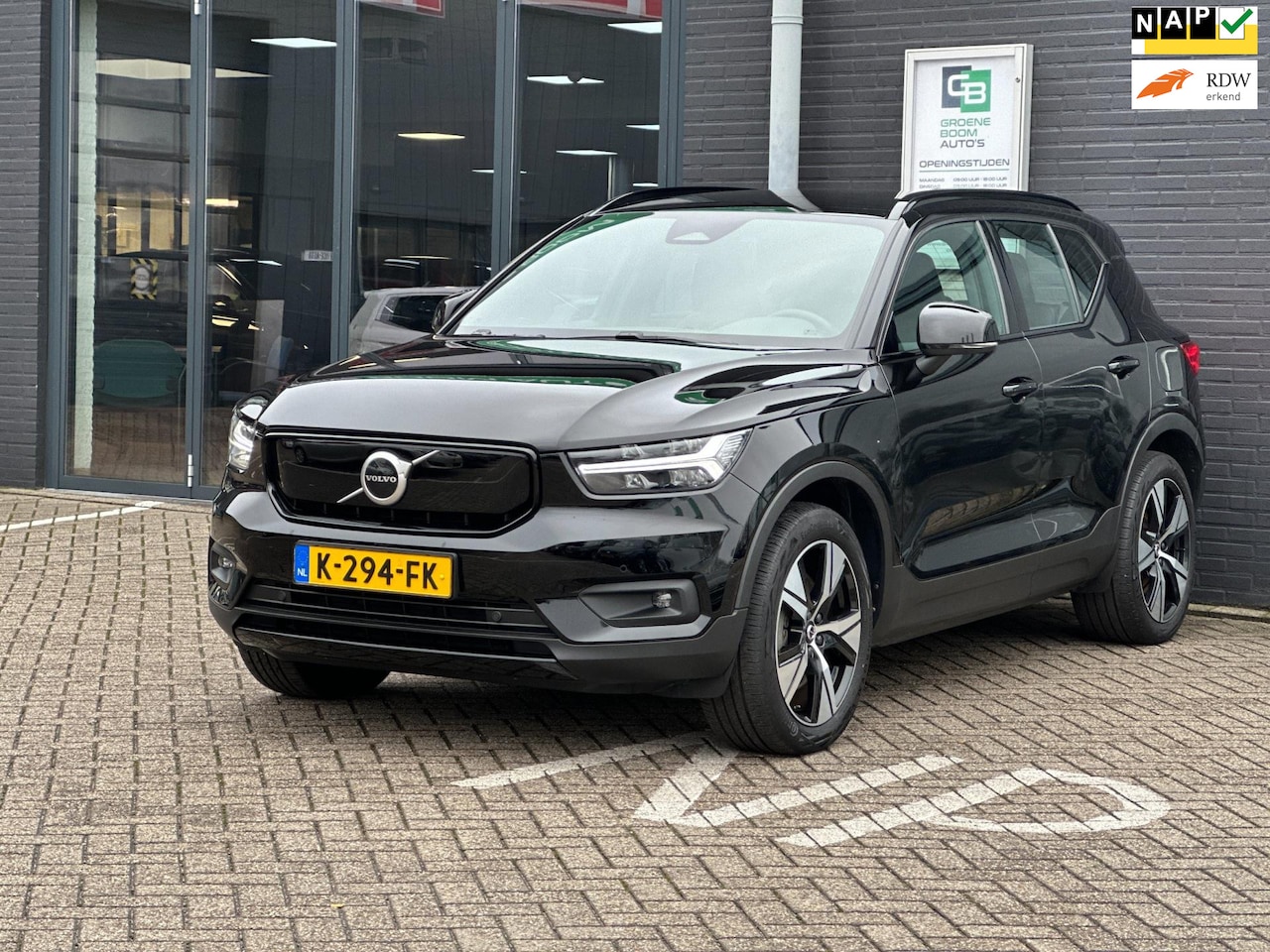 Volvo XC40 - Recharge P8 AWD R-Design/CARPLAY/NAVI/CAMERA/LEDER/NAP!! - AutoWereld.nl