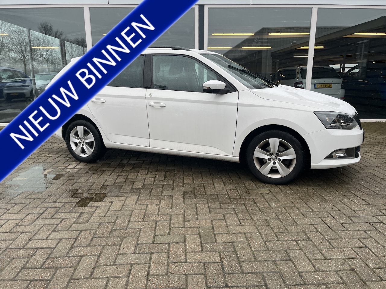 Skoda Fabia Combi - 1.2 TSI Ambition Businessline / Airco / Led / Lmv / Nav /Cruise - AutoWereld.nl