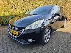 Peugeot 208 - 1.6 VTi Allure clima cruise 5DRS