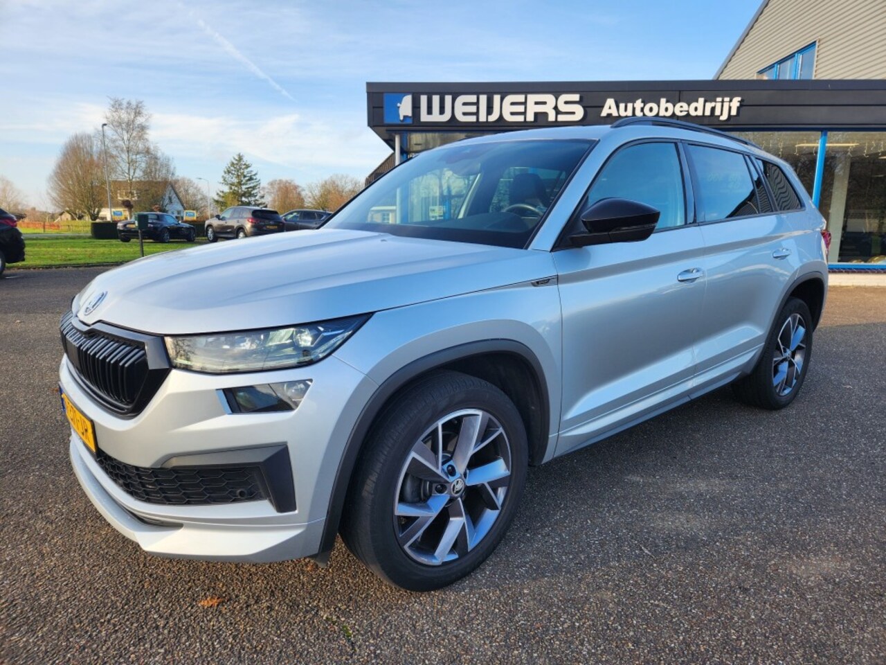 Skoda Kodiaq - 1.5 TSI Sportline Business 1.5 TSI Sportline Business,Facelift, Pano, Trekhaak, Virtual Cockpit, Sportstoelen - AutoWereld.nl