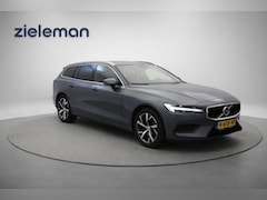 Volvo V60 - 2.0 T6 PHEV Twin Engine AWD Momentum Pro - Trekhaak, Leer