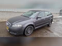 Audi A3 Sportback - 1.9 TDI Attraction Pro Line Business