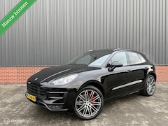 Porsche Macan - 3.6 Turbo Sport Chrono Pano 451 PK Bose Leder Luchtvering Camera Techart