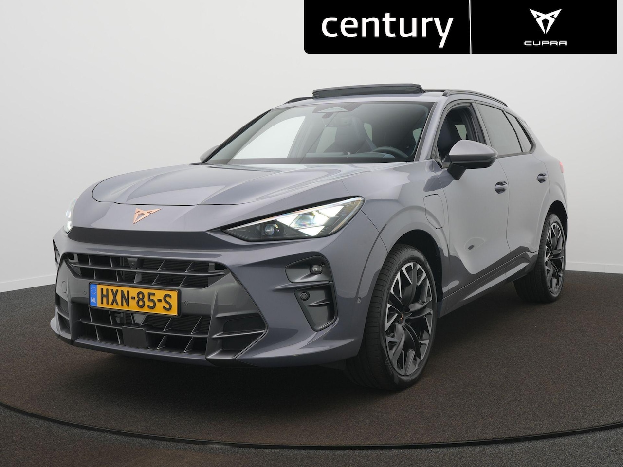 CUPRA Terramar - 1.5 TSI e-Hybrid VZ America s CUP 272pk!!! Panoramadak - Trekhaak - Navigatie - - AutoWereld.nl