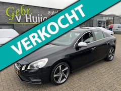Volvo S60 - 1.6 D2 R-Design AUTOMAAT