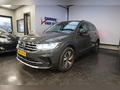 Volkswagen Tiguan - 1.4TSI eHybrid Elegance 245PK Camera Trekhaak Virtual