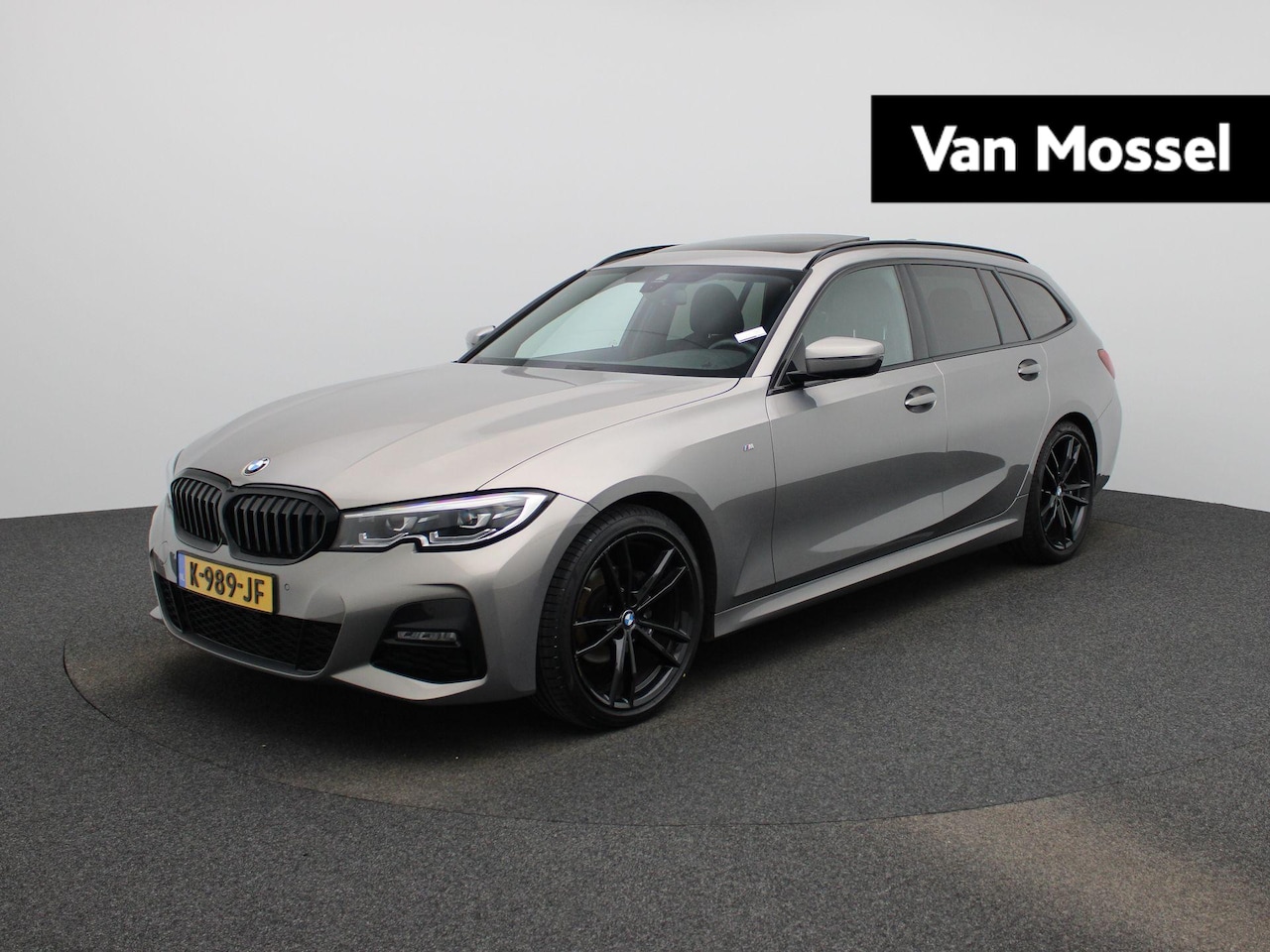 BMW 3-serie Touring - 318i High Executive M-Sport | Automaat | Panoramadak | LMV | Navigatie | Stoel verwarming - AutoWereld.nl