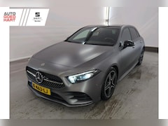 Mercedes-Benz A-klasse - 180 AMG Panoramadak Sfeerverlichting Camera Elektr.-Stoelen Leer/Alcantara
