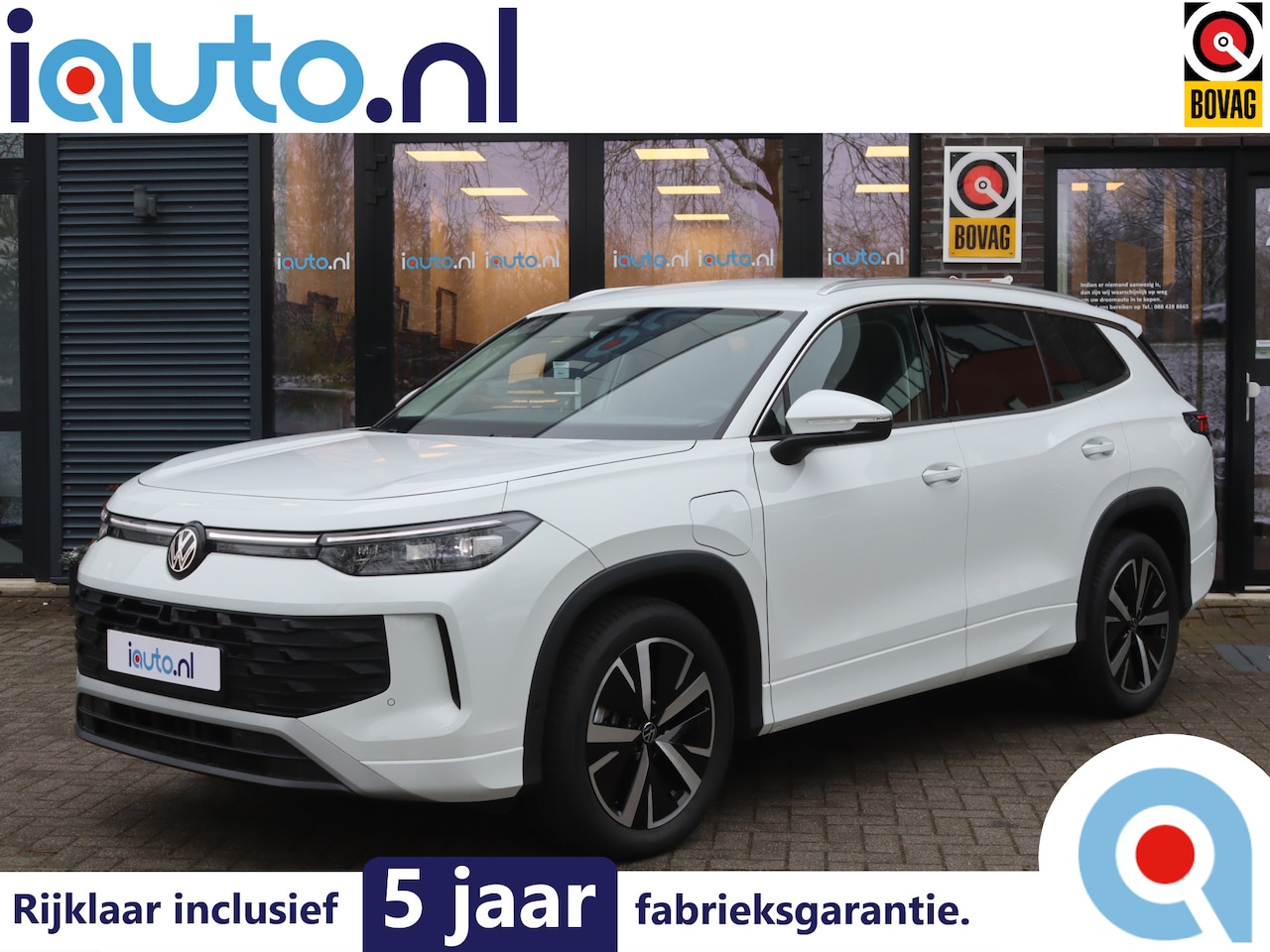 Volkswagen Tayron - 1.5 eHybrid 204PK Life Edition IQ.Light/Keyless/Camera/DCC/Winterpakket/Elek. klep/Dodehoe - AutoWereld.nl