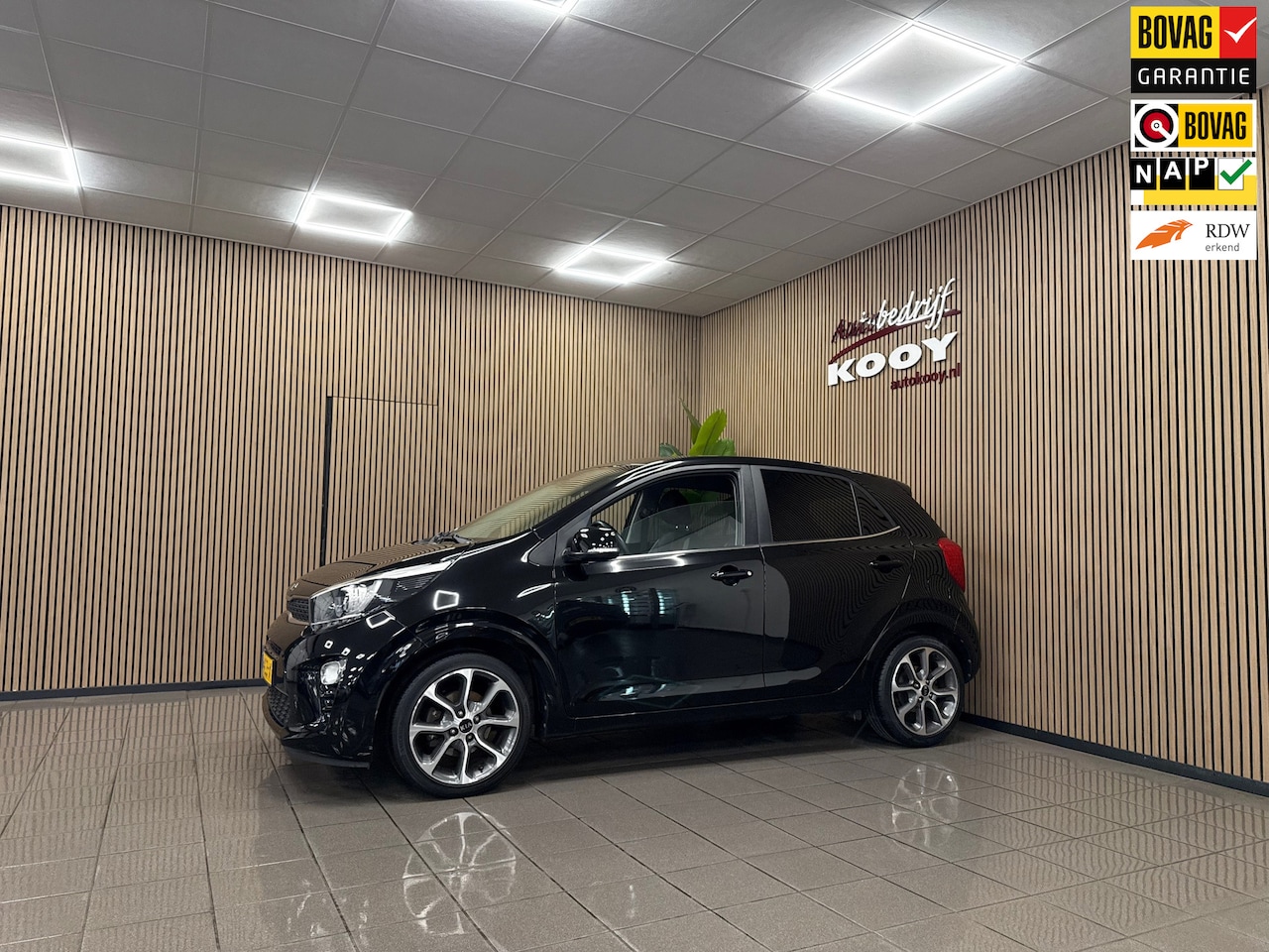 Kia Picanto - 1.0 CVVT Design Edition * Navigatie / LED / Camera / LM Velgen / NL Auto * - AutoWereld.nl