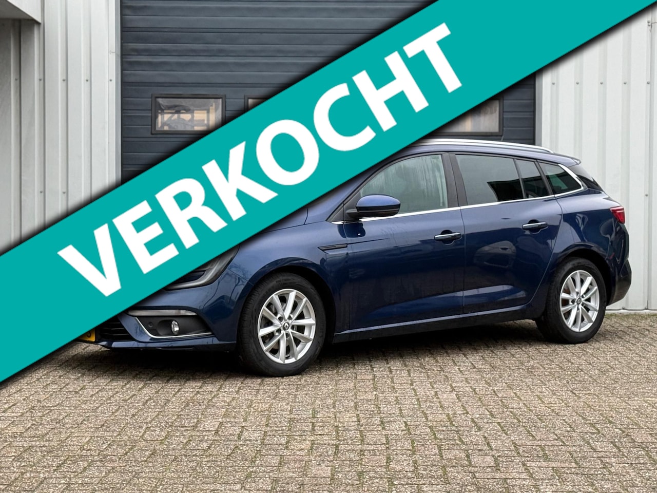 Renault Mégane Estate - 1.5 dCi Eco2 Zen 2e EIG / NAVI / PDC - AutoWereld.nl