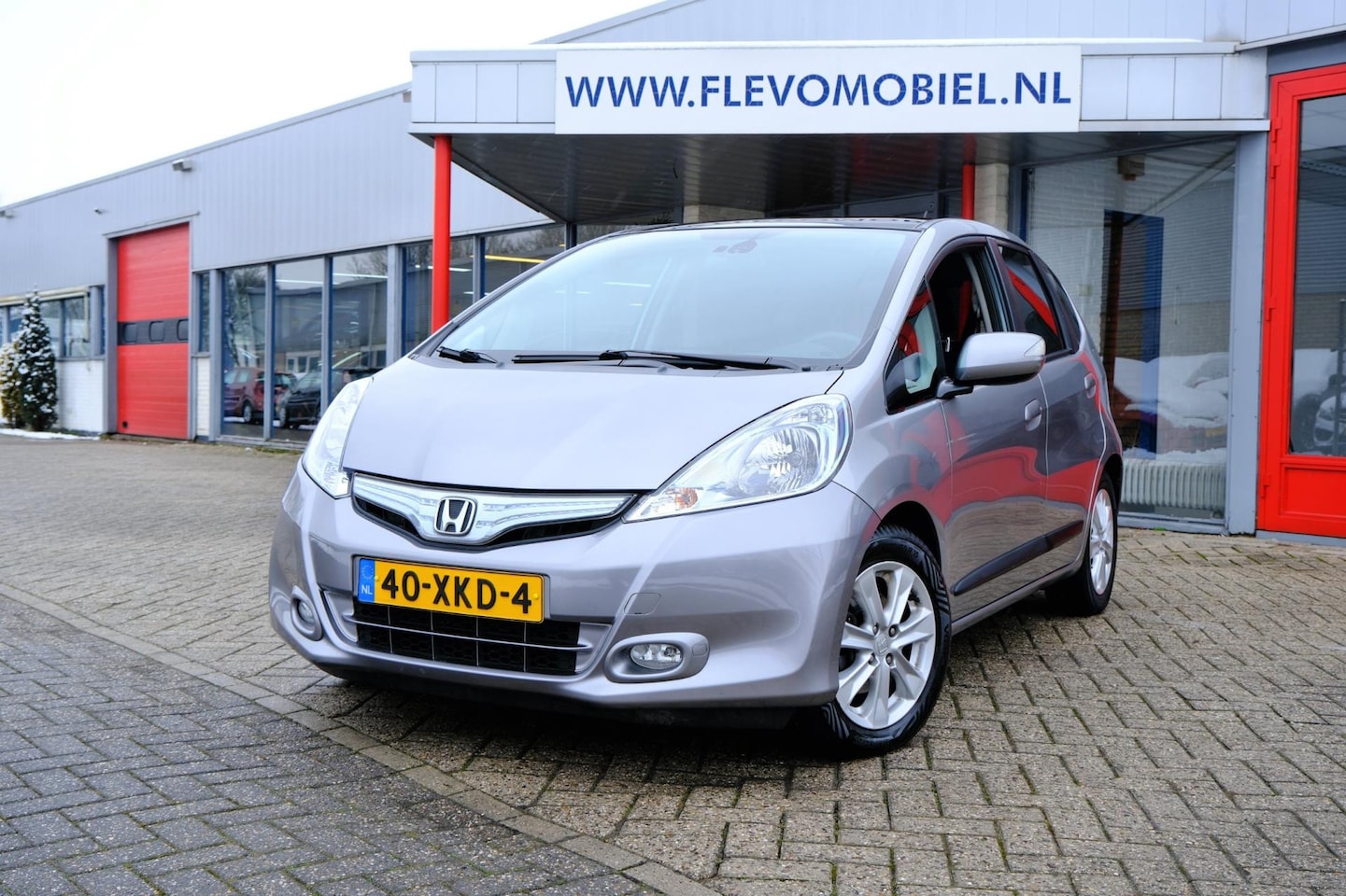 Honda Jazz - 1.4 Hybrid Elegance Aut. Pano|Clima|LMV - AutoWereld.nl
