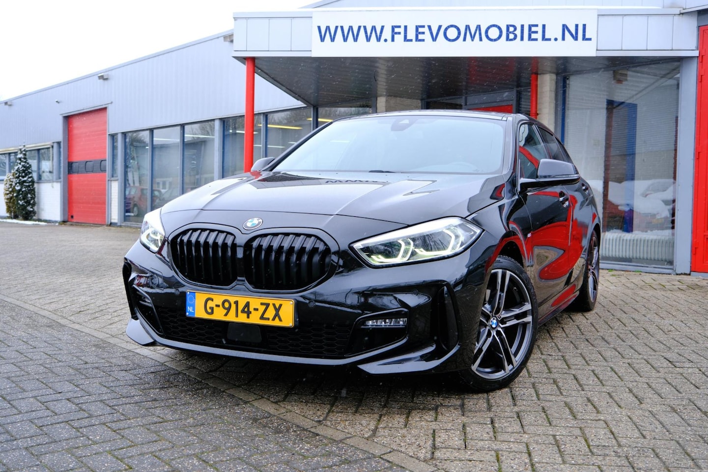 BMW 1-serie - 118i M Sport Edition Aut. Pano|Sportstoelen|Navi|Clima|LMV - AutoWereld.nl