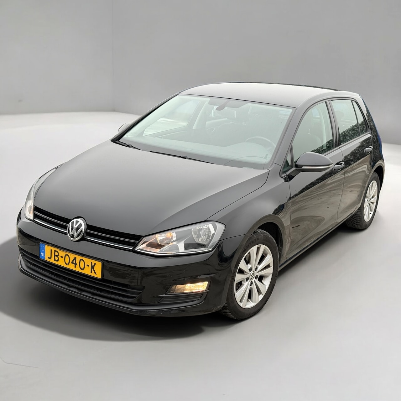 Volkswagen Golf - 1.6 TDI eerste eigenaar en dealer onderhouden - AutoWereld.nl