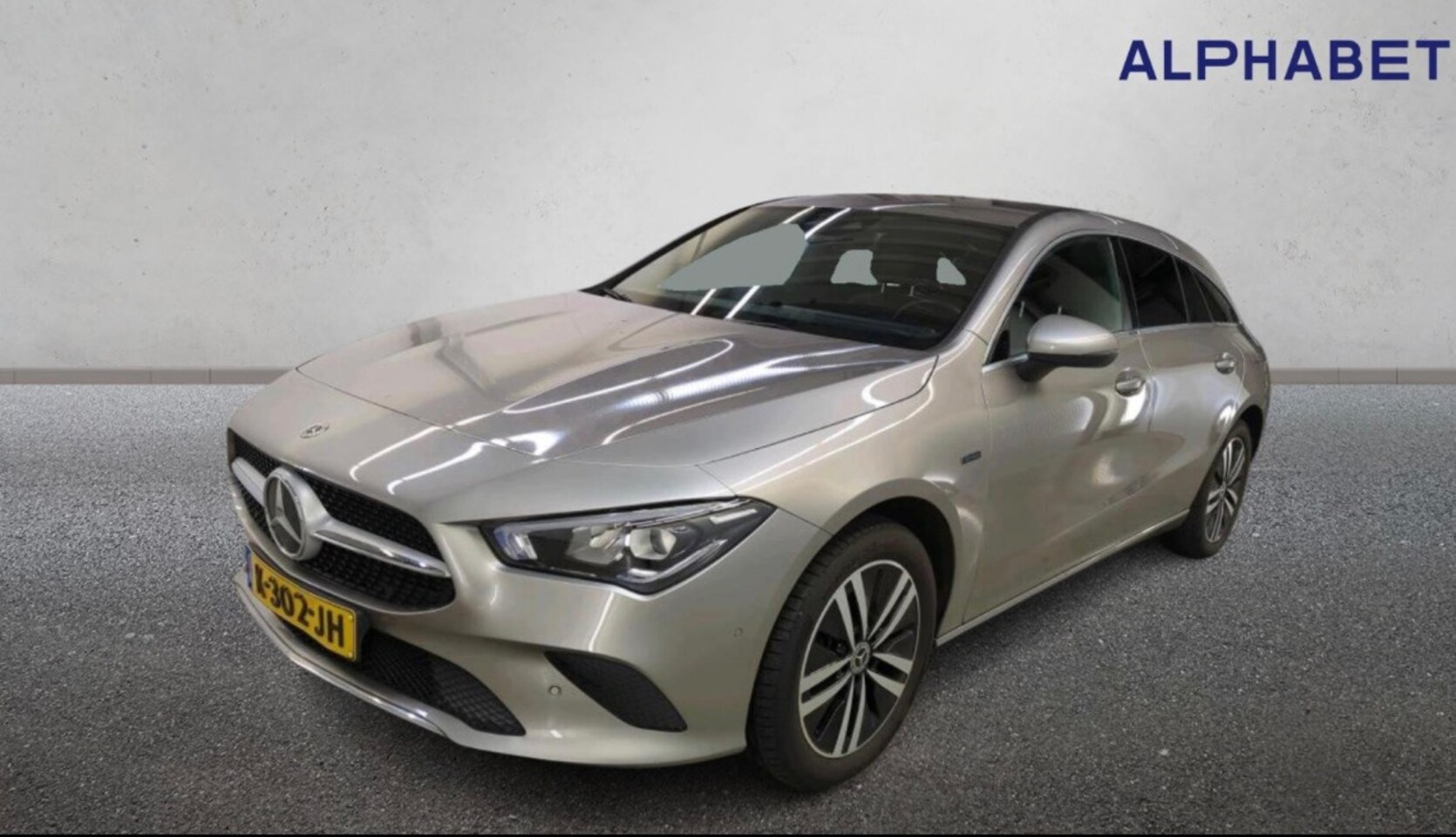 Mercedes-Benz CLA-klasse Shooting Brake - 250 e Business Solution Luxury Limited 250 e Business Solution Luxury Limited | Orig. NL | - AutoWereld.nl