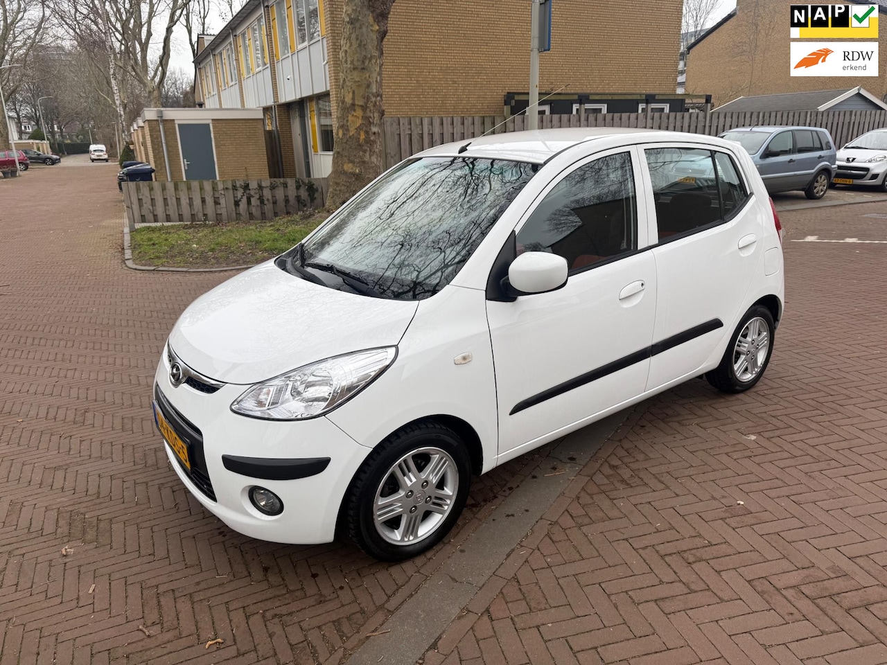 Hyundai i10 - Airco / tweede eigenaar / leuke uitvoering - AutoWereld.nl