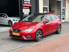 SEAT Leon - 1.0 EcoTSI Style Aut Leer Navi Carplay Pano