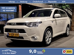 Mitsubishi Outlander - 2.0 PHEV Instyle Volleder | Open dak | Xenon | Parelmoer | Trekhaak
