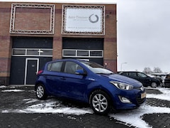 Hyundai i20 - 1.2i i-Deal