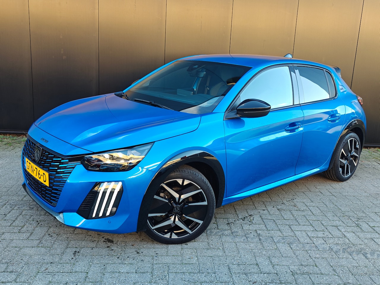 Peugeot 208 - Hybrid 100 e-DCS6 GT | Achteruitrijcamera | Apple Carplay/Android Auto|telefoonintegratie - AutoWereld.nl