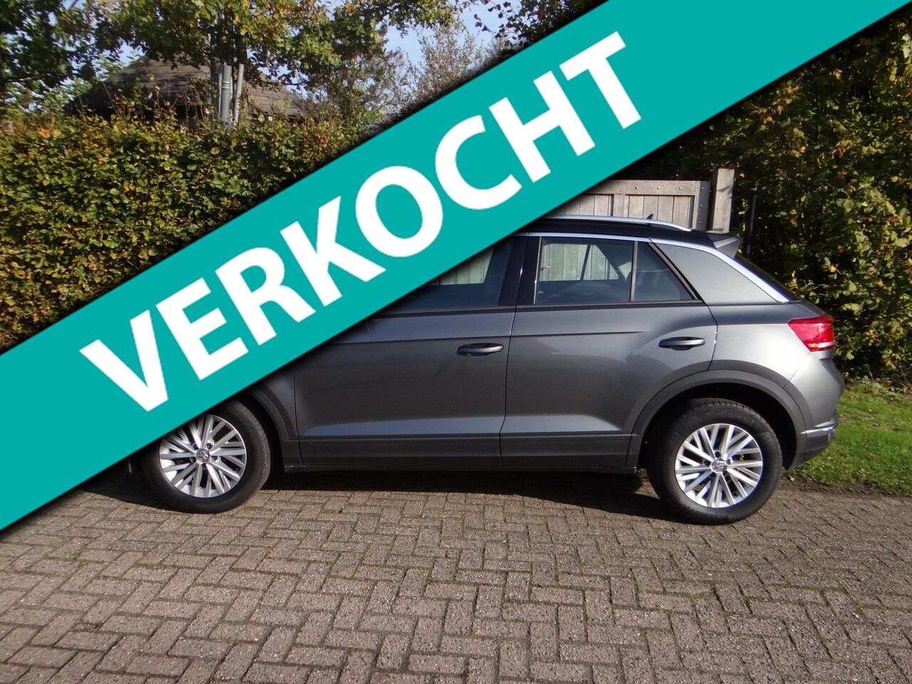 Volkswagen T-Roc - 1.0 TSI Style 1.0 TSI Style, Active cruise, PDC V+A, ECC, LMC, Led - AutoWereld.nl