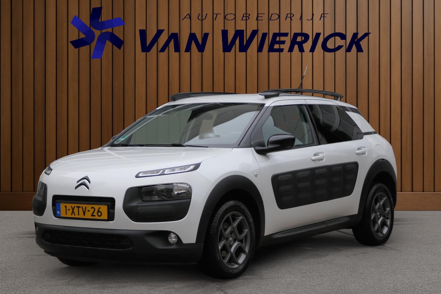 Citroën C4 Cactus - 1.2 VTi Shine 82PK | Camera | Cruise | Climate Control - AutoWereld.nl