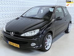 Peugeot 206 - 1.6-16V SPORTIEF UITGEVOERD Airco / 192.000km (2006)