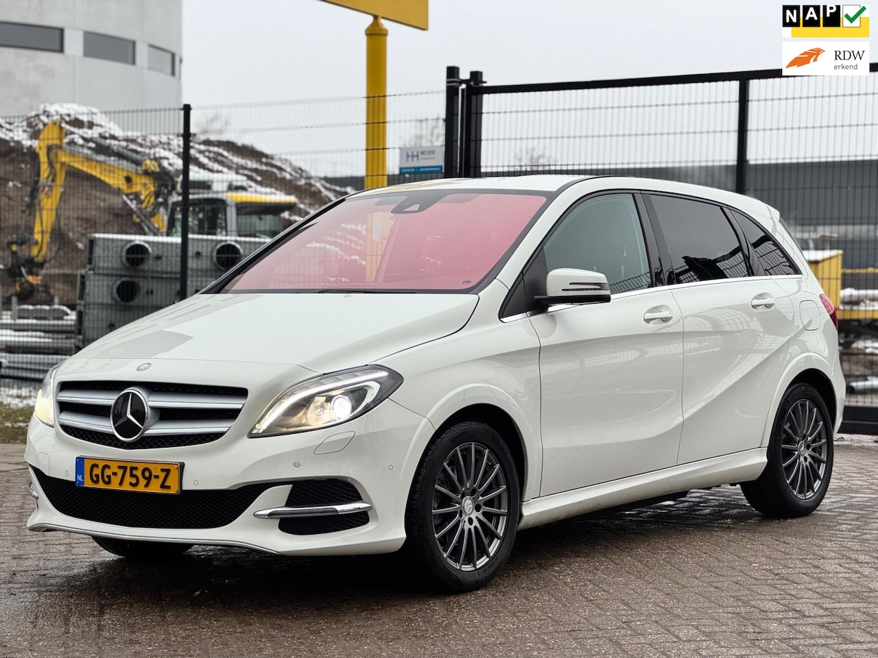 Mercedes-Benz B-klasse - Electric Drive Ambition 28 kWh|AUT|XENON|NAVI|LED| - AutoWereld.nl