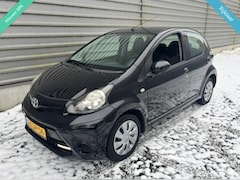 Toyota Aygo - 1.0 Aspiration|NW Apk|Airco|Dealer Onderhouden| Led dagrijverlichting |Nette Auto| Lage km