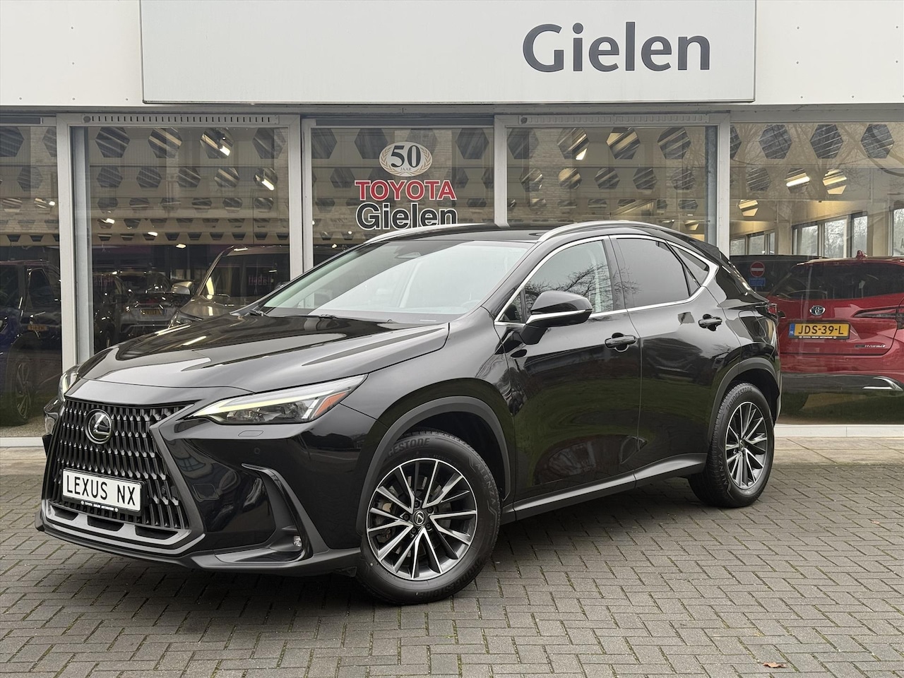 Lexus NX - 450h+ AWD Executive Line | Trekhaak, Head up display, Geheugenfunctie, Stoelventilatie, 36 - AutoWereld.nl