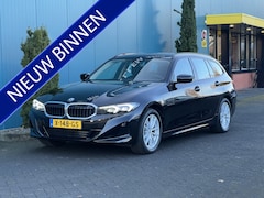 BMW 3-serie Touring - 318i AUT. CARPLAY | ELEK.A.KLEP | NAV | LED | CRUISE | ECC | PDC | LMV | 1ÉIG
