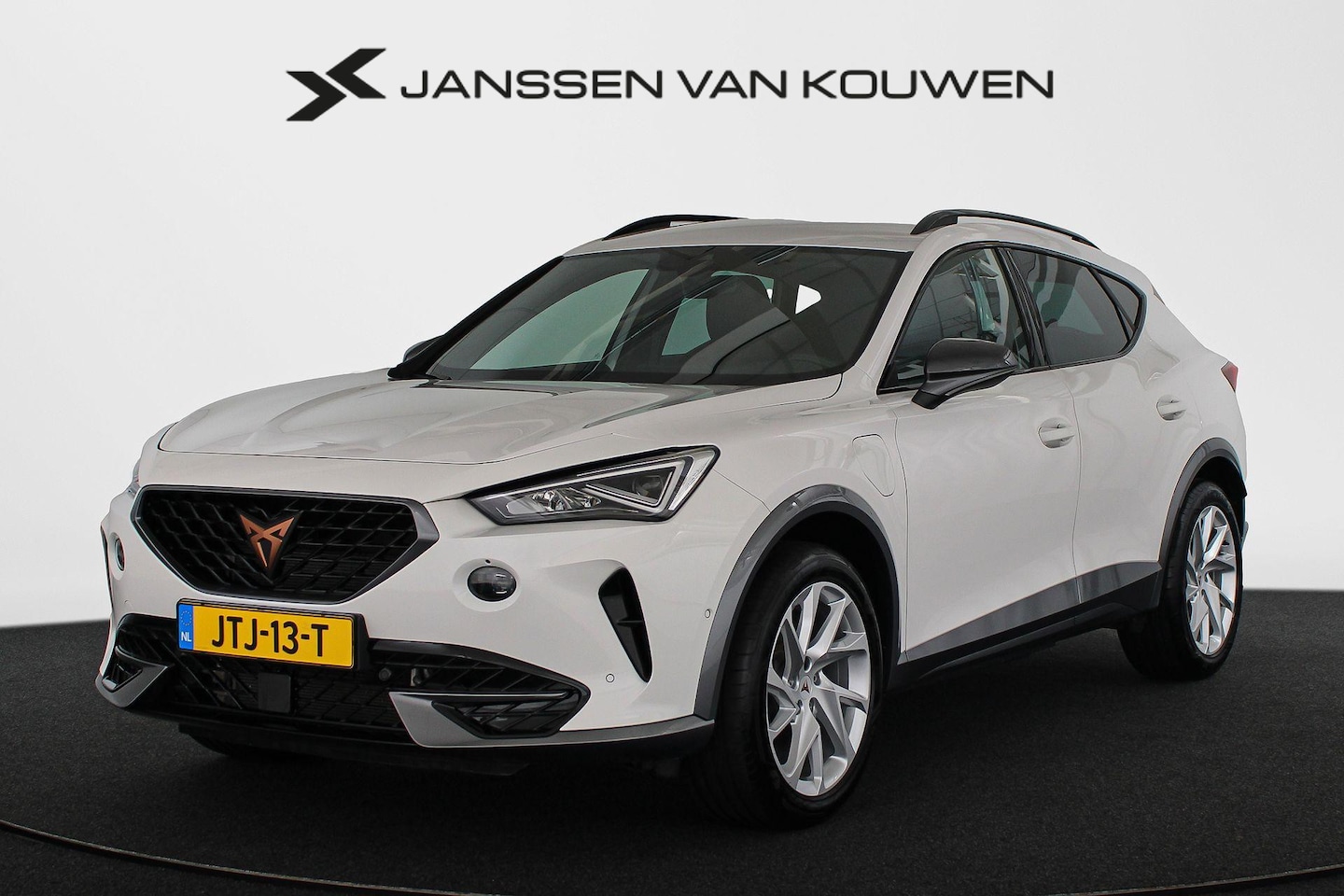 CUPRA Formentor - 1.4 TSI e-Hybrid SOH 100% PHEV Stoel-Stuurverwarming Apple CarPlay - AutoWereld.nl