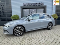 Volkswagen Golf Variant - 1.0 eTSI Life Automaat|Apple Carplay|Pano|Camera |Dealer onderhouden