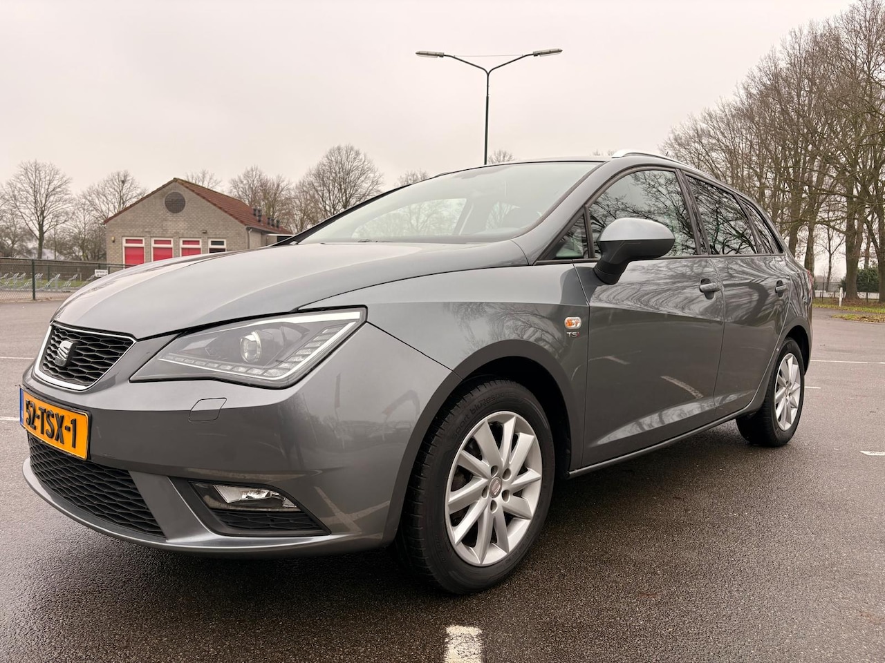 SEAT Ibiza ST - 1.2 TSI Style Ecomotive Eerste eigenaar 108900 km NAP/leer/xenon/clima - AutoWereld.nl