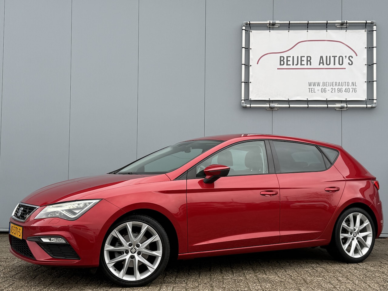 SEAT Leon - 1.4 EcoTSI FR Business Intense Carplay/Trekhaak. - AutoWereld.nl